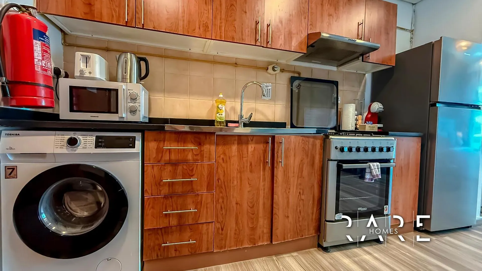 Rare Holiday Homes - Lake View - The Crescent Tower A - Near Me'Aisem Mall - R702 迪拜