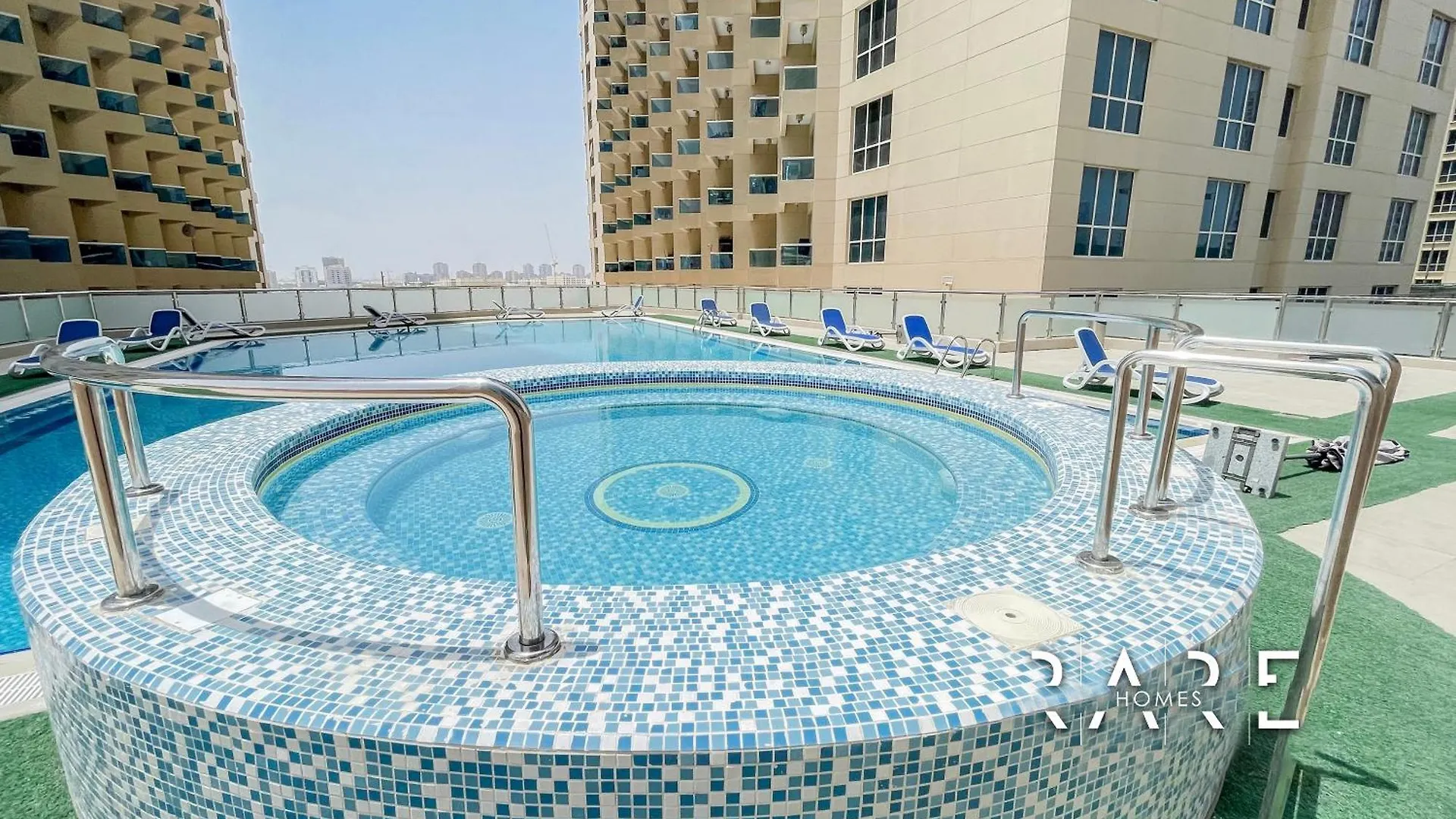 Rare Holiday Homes - Lake View - The Crescent Tower A - Near Me'Aisem Mall - R702 Dubaj Apartament