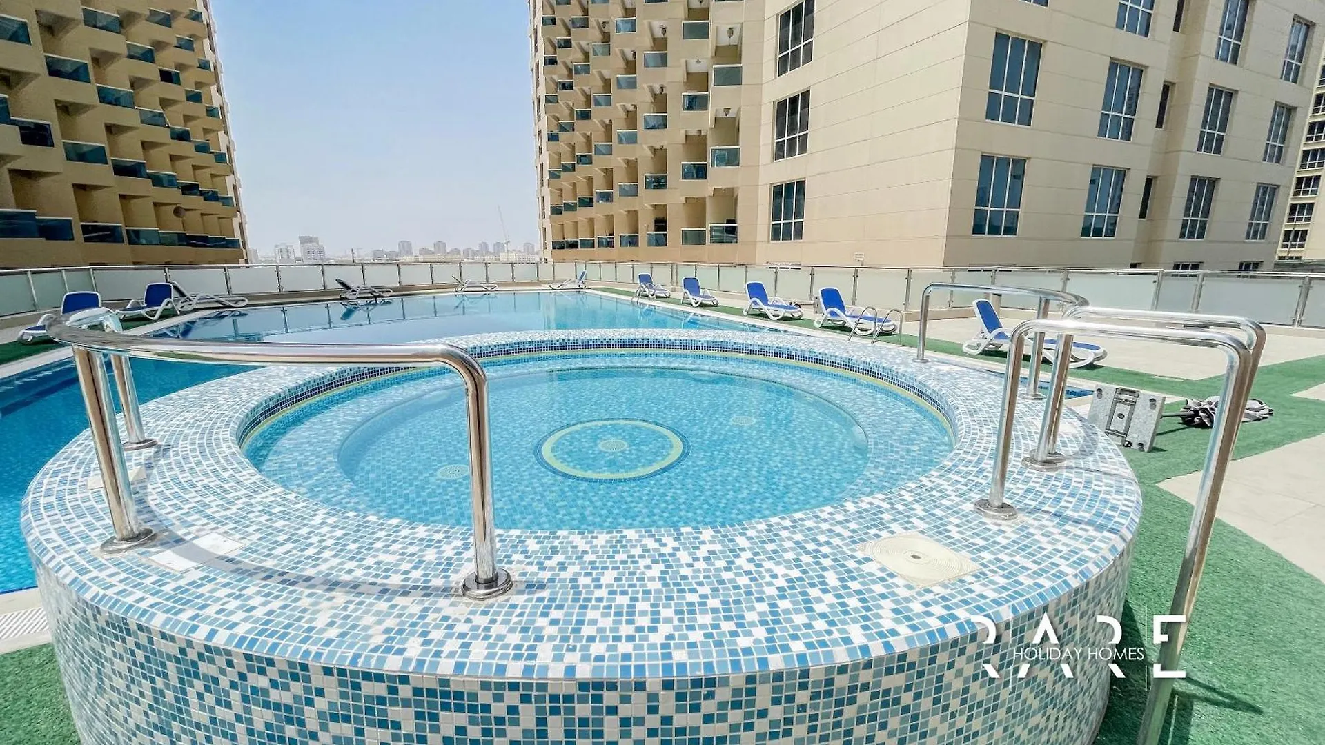 Rare Holiday Homes - Pool And Lake View - The Crescent Tower A - Near Me'Aisem Mall - R702 Dubai 0*,  United Arab Emirates